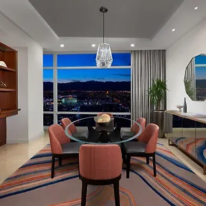 فندق Aria Sky