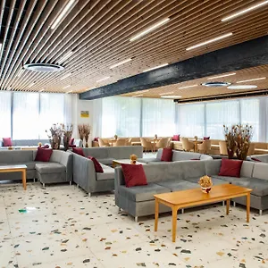 https://grand-hotel-sunny-beach.sunnybeach-hotels.org