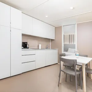 https://stoja-mobile-homes.in-istria.net