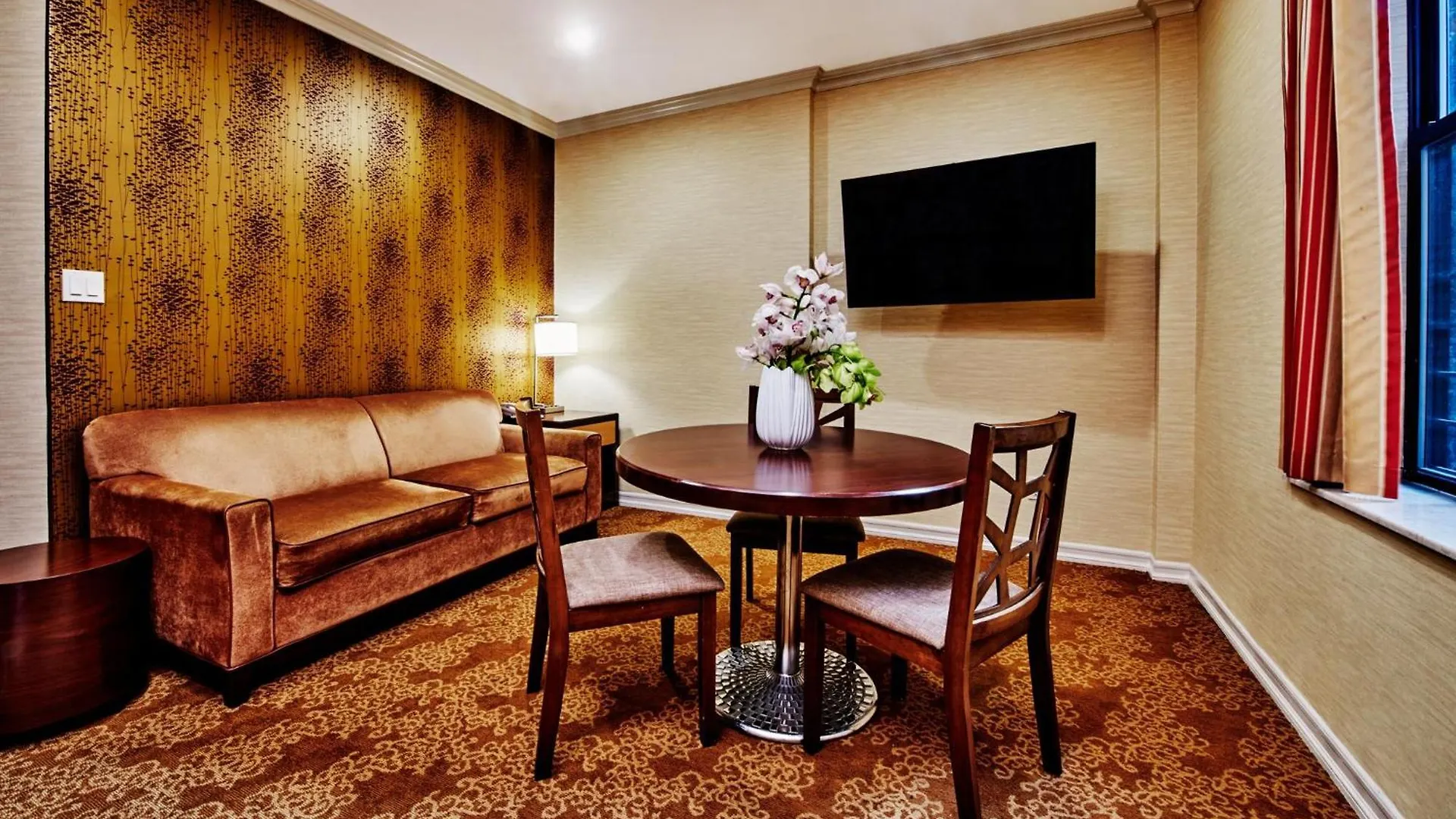 ניו יורק Radio City Apartments