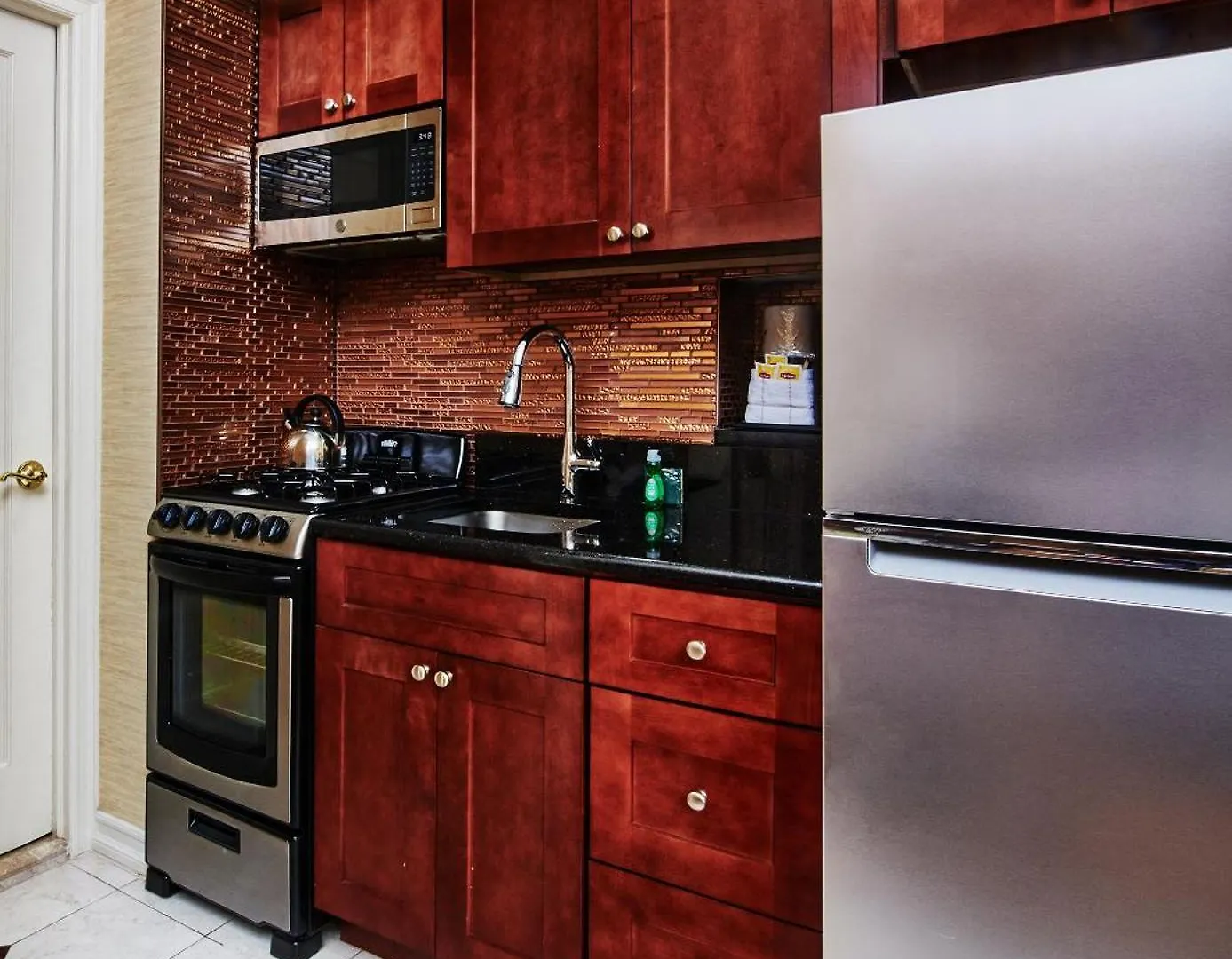 ניו יורק Radio City Apartments