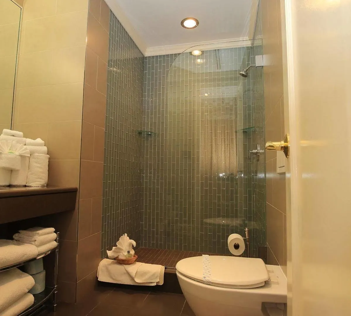 Radio City Apartments New York Apart Otel